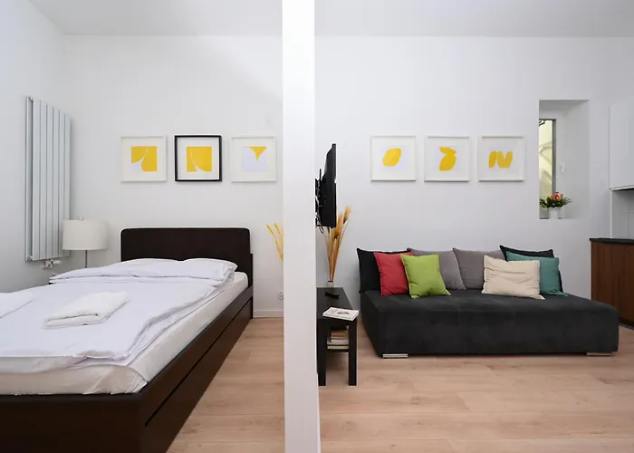 Rentplanet - Apartament Swietego Lazarza