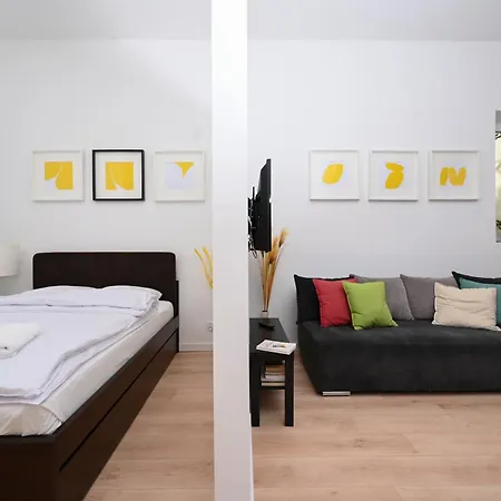 Rentplanet - Apartament Swietego Lazarza Krakow Exterior photo