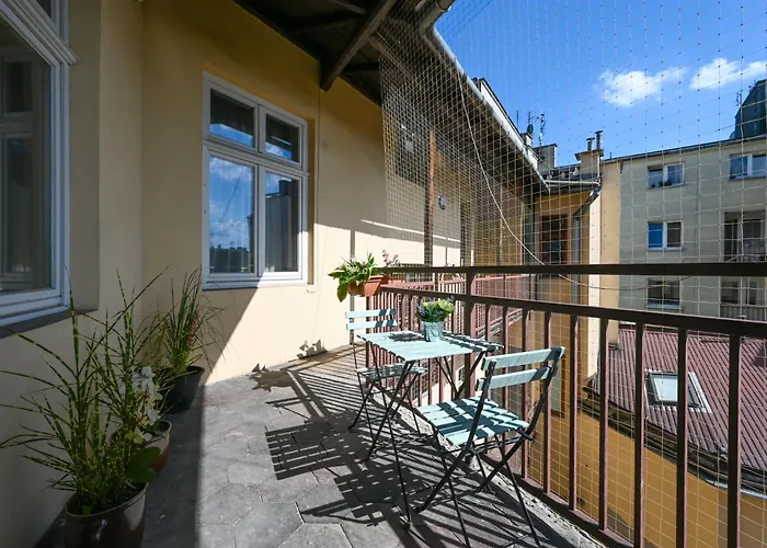 Rentplanet - Apartament Swietego Lazarza